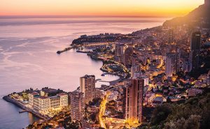 Vista do alto de Mônaco