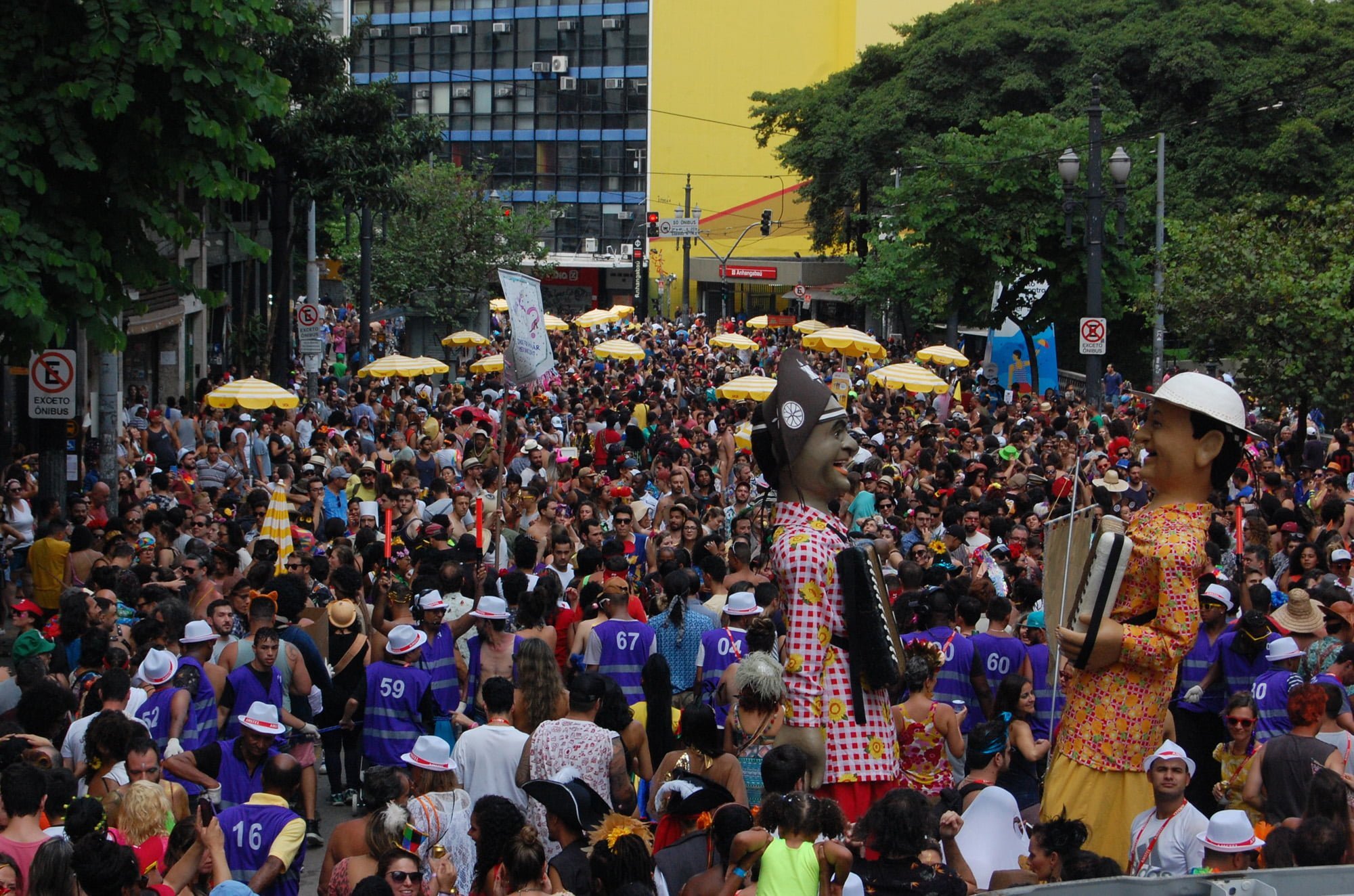 São Paulo adia Carnaval 2021 | Revista EBS
